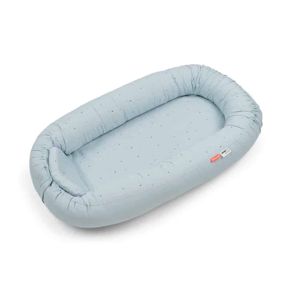 Tryg Babynest Cozy Nest Confetti Blå - Komfort til Baby