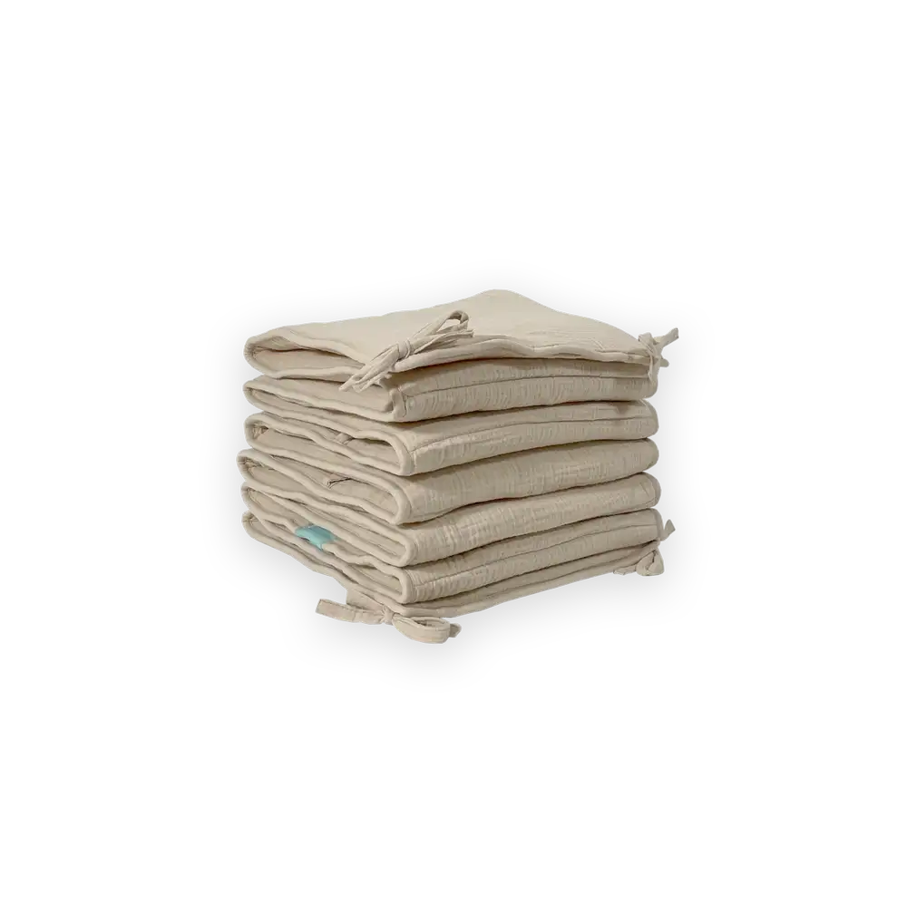 Elegant Sengerand i Ivory Hvid – Sikkerhed til Dit Barn